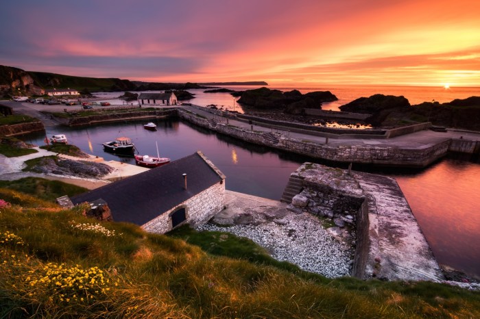 Glens antrim tours walking nine ireland coast northern care let take navigation